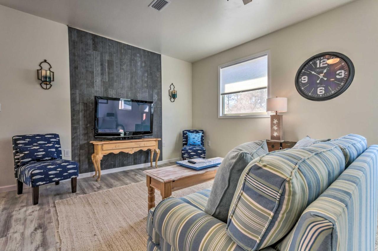 East Bay Vacation Rental With Dock! 나바르 외부 사진
