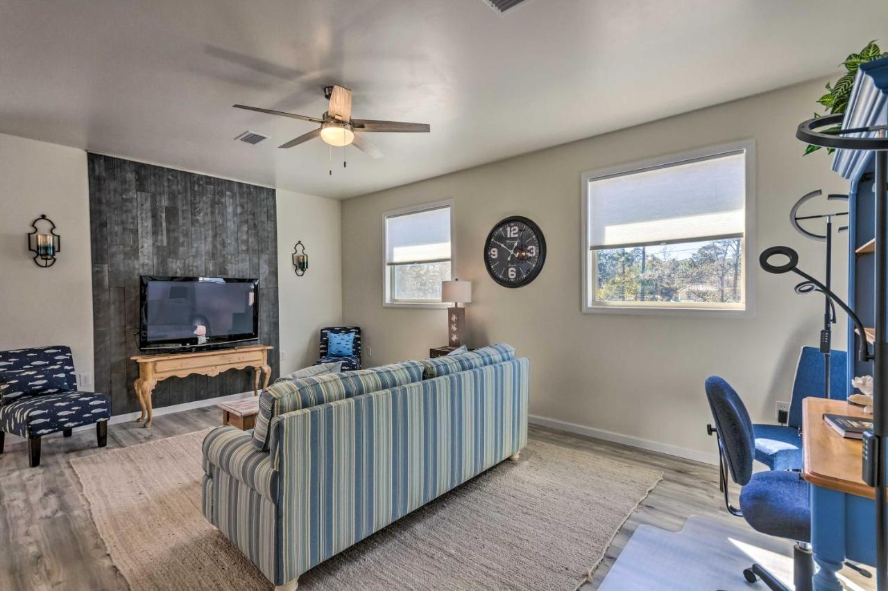 East Bay Vacation Rental With Dock! 나바르 외부 사진