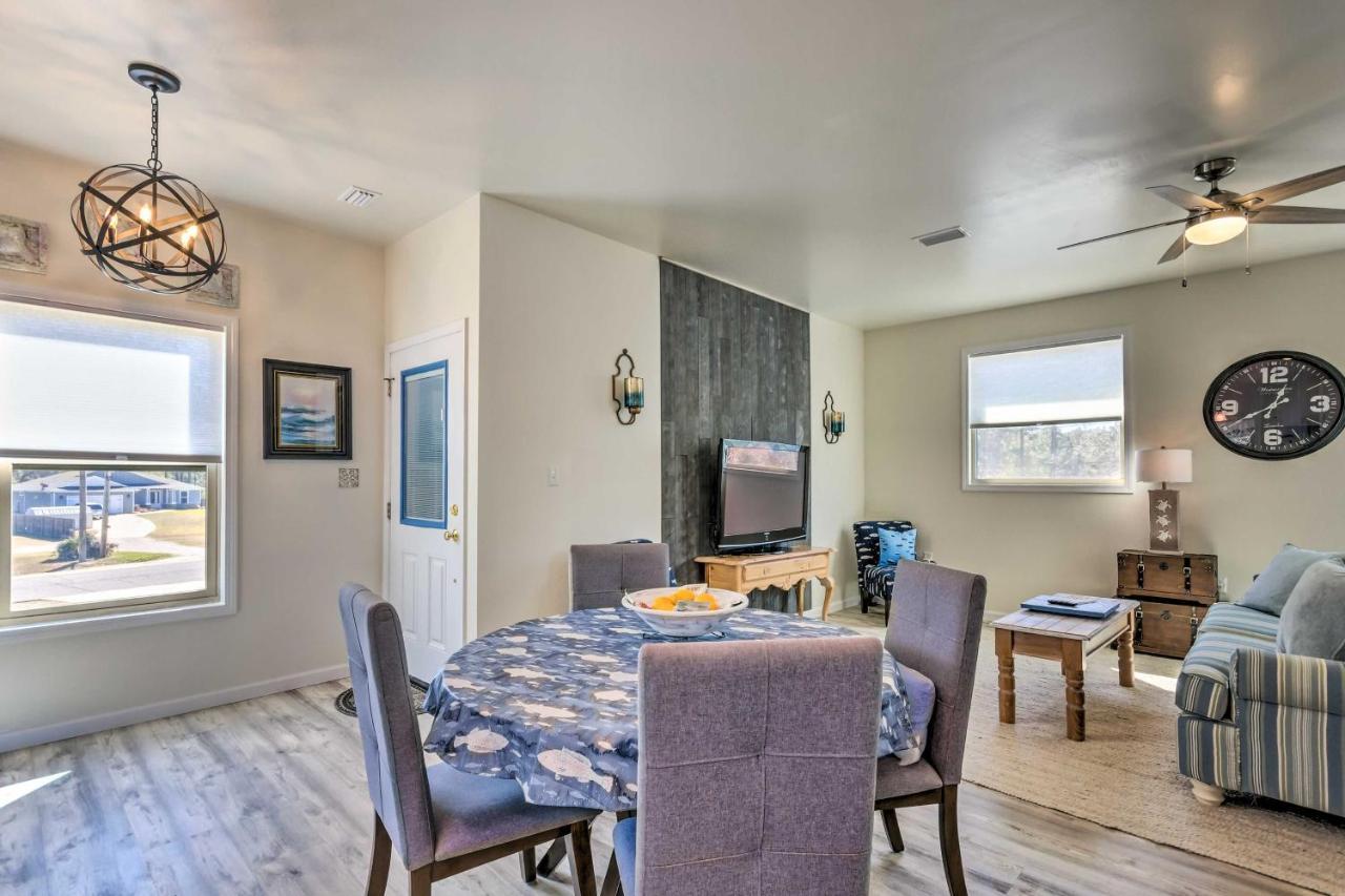 East Bay Vacation Rental With Dock! 나바르 외부 사진